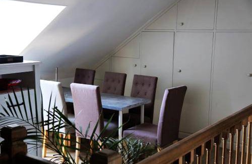 Gizy Bed & Breakfast | Cozy Bed and Breakfast for Up to 5 Guests