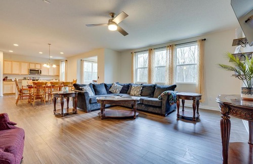 Johnstown House | Pet-Friendly Family Retreat Close to Columbus Attractions