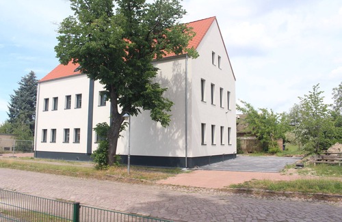 Zorbig Apartment | Cozy Apartment Near Großer Goitzschesee for Up to 4 Guests