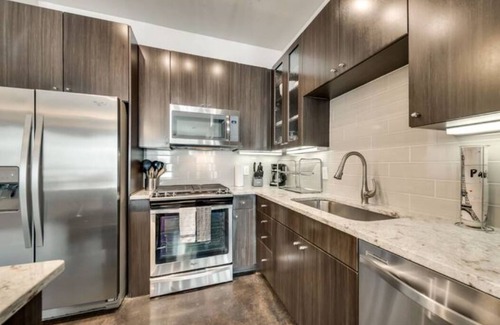 Richardson Apartment | Enjoy a Relaxing Stay at 2BD Apt with Pool in Richardson