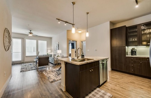 Richardson Apartment | Prime Location 2BD Apartment with King Beds & Great Amenities