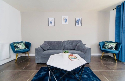 Haughton House | Enjoy 25% Off Monthly Stays in a Family-Friendly Retreat