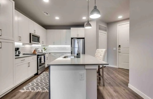 McKinney Apartment | Top-Rated 1BD Apartment with Pool, Gym & Pet-Friendly Perks