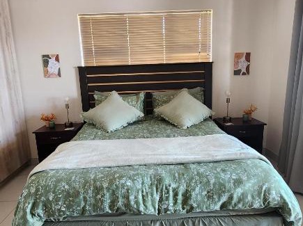 Hartenbos Apartment | Oceanfront Bliss at 25 On Rooiels - Rated 9/10 by Guests