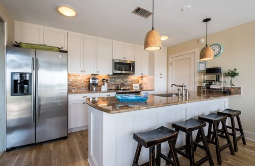Gulf Trace House | Exclusive Seabatical: Gulf & Lake Views, Heated Pool Awaits!
