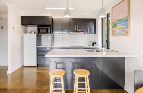 Geelong West Apartment | Guest Rated 9.8: Family-Friendly Apartments in Geelong