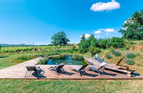 Chabrillan House | 250 m² House ∙ 5 bedrooms ∙ 12 guests