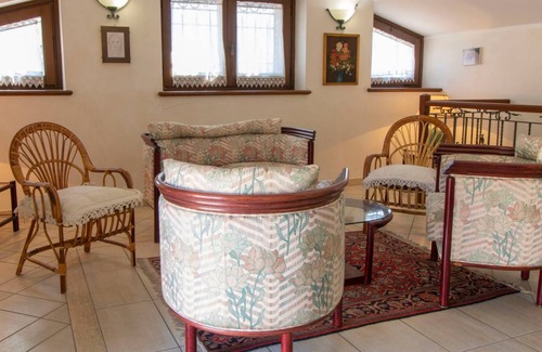Massa Martana Villa | Spacious Villa with Private Pool for Up to 10 Guests