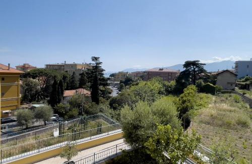 Pietra Ligure Apartment | Relaxation Awaits: 250m to the Sea with Family-Friendly Amenities