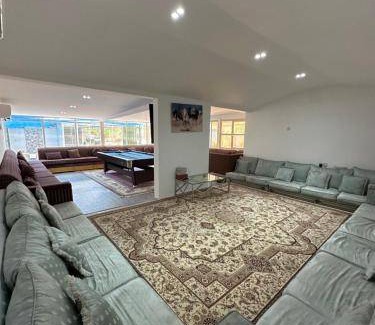 Falaj al Moalla House | Spacious 2500 m² Farmhouse with Pool & Pet-Friendly Stay