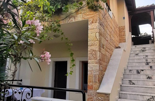 Turunc House | Beachside Retreat: Fully Furnished with Fast Wi-Fi