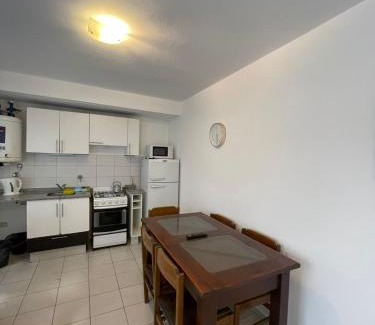 Villa Carlos Paz Apartment | VÉNETO V: Oceanfront Bliss with Perfect 10 Rating
