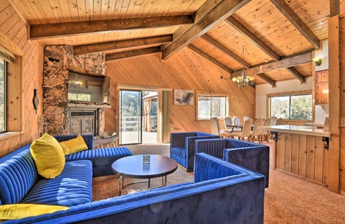 Pine Mountain Club Cottage | Spacious 5-Bedroom Cottage with Pool & Mountain Views