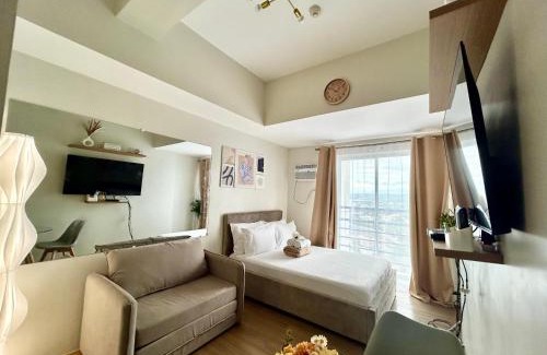 Cagayan de Oro Apartment | 25F Condo at The Loop Tower Limketkai Center CDO