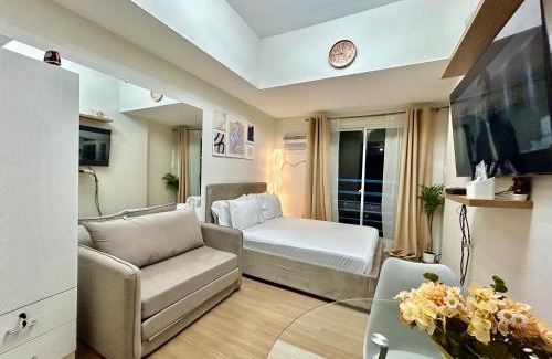 Cagayan de Oro Apartment | 25F Condo at The Loop Tower Limketkai Center CDO