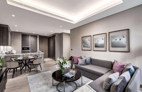 Sudirman Central Business District Hotel | Elegant Ashta Residence: 5-Star Stay with Pool & Breakfast