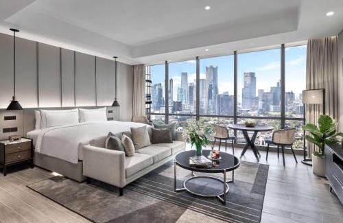 Sudirman Central Business District Hotel | Elegant Ashta Residence: 5-Star Stay with Pool & Breakfast