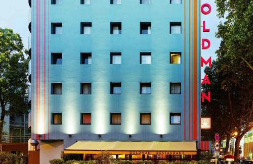 Ostend Hotel | Stylish 25hours Hotel The Goldman with Pet-Friendly Perks