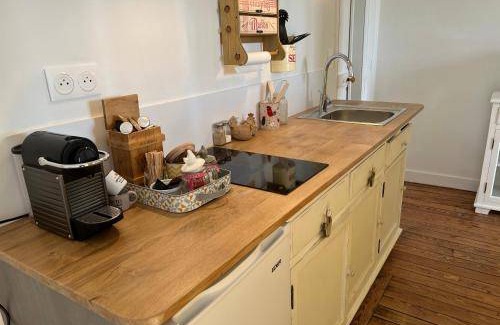Tilly-sur-Seulles Apartment | Cozy 26 m² Apartment for 4 Guests with Pet-Friendly Perks