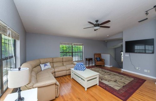 Cortez House | Pet-Friendly Retreat at 12116 Cortez Rd with Kitchen