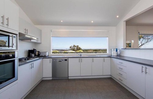 Rye House | 270 Degrees - Breathtaking Views, Family & Pet Friendly Stay