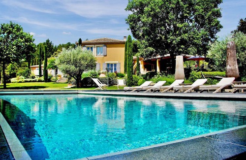 Saint-Saturnin-les-Apt House | Spacious 4-Bedroom House with Private Pool for 8 Guests