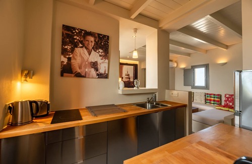 Oia Villa | Experience 270 Oia's View House III with Private Pool & Hot Tub
