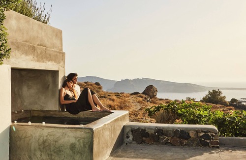 Oia Villa | Experience 270 Oia's View House II with Private Pool & Hot Tub