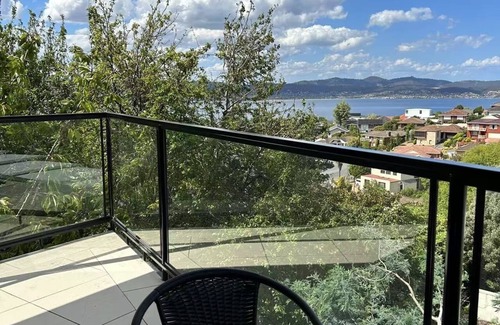 Sandy Bay House | 270° panoramic sea views luxury retreat in Sandy Bay 4bedrooms 2-8 Guests