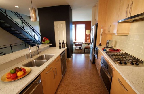 Walla Walla Condo | Experience Vue 22 Town Home with Pool and Spa Amenities