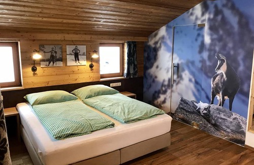 Vorderstoder Hotel | Family-Friendly Room with Pool & Pet Amenities - 5 Star Stay