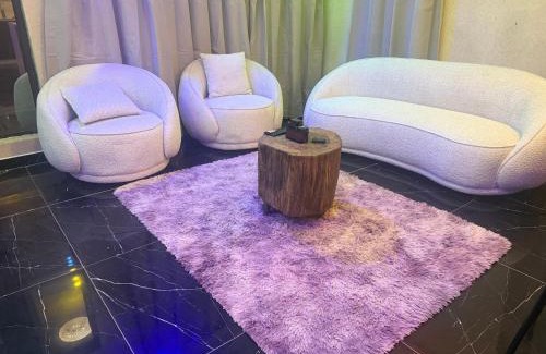Ghanzi Apartment | 2884 Residences