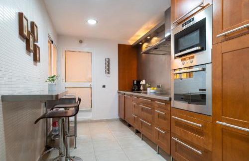 San Luis de Sabinillas Apartment | Beachside 2-Bedroom Retreat in Sabinillas, Manilva