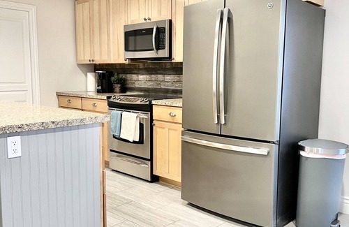 West Jordan Apartment | Cozy 2 Bed Apartment with Private Entrance & Pool Access