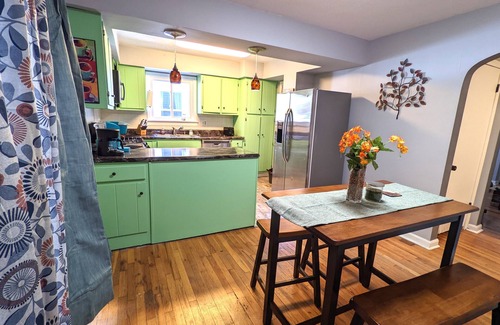 Springfield House | Guest Rated 10/10: Relaxing Space with Fenced Backyard