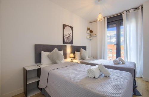 Bellas Vistas Apartment | Modern 4-Star Apartment in Santiago Bernabéu Business District