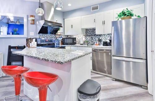 West Arlington Condo | Cozy 2Bd/2Ba Condo Near AT&T Stadium and Six Flags