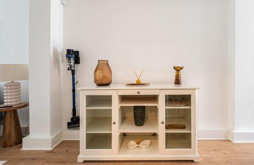 Snaresbrook House | Family-Friendly 2BD Mews House in Wanstead Awaits You