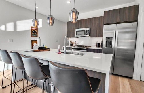 Silverthorne Condo | Modern 2BDR Retreat Steps from Dillon Reservoir