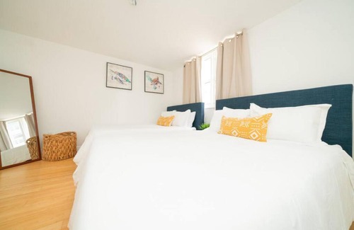 Brickell House | Premier 2 Bed Apartment with Pool, Hot Tub & Gym Access