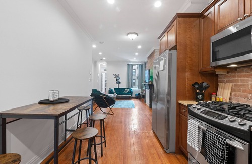 Hoboken Apartment | Top-Rated 2bed/2bath Retreat in Hoboken Near NYC