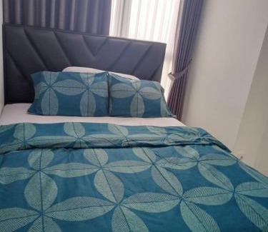 Pantai Indah Kapuk Apartment | Elegant 2BR Flat in Gold Coast PIK Penjaringan - Rated 10/10