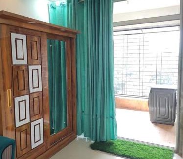 Pune Apartment | Comfortable 2BHK AC Service Apartment - Pet Friendly & More
