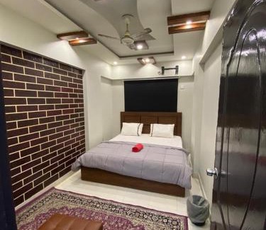 D.H.A. Apartment | 2BHK apartment near sea view