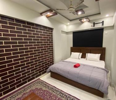 D.H.A. Apartment | 2BHK apartment near sea view
