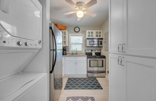 Islamorada Cottage | Tranquil Cottage Retreat with Heated Pool in Islamorada