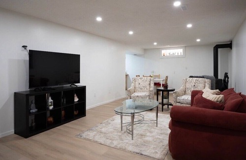 Leduc Apartment | 2BR 1BR Basement Bliss Retreat