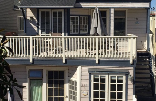 South Mission Beach House | Oceanfront 2BR Retreat with Spa & Garage - Book Now!