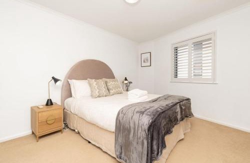 Griffith Apartment | Comfortable 2BR Apt with Workspace & Free Parking