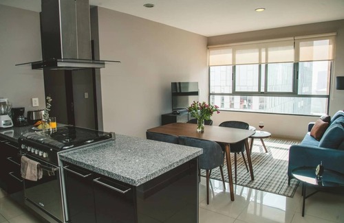 Miguel Hidalgo House | Perfect 2BR Apartment in Polanco with Pool & Gym Access
